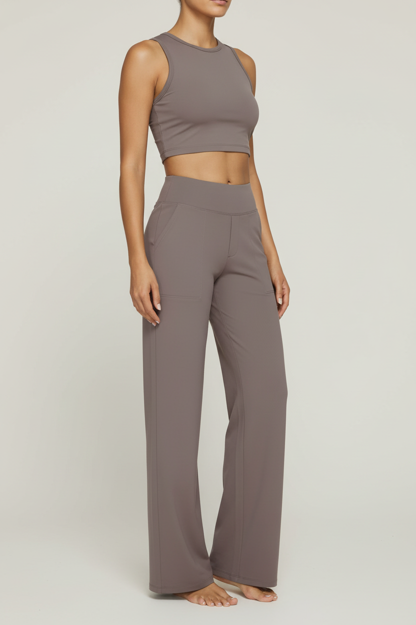 Bewerkte productfoto met beige achtergrond